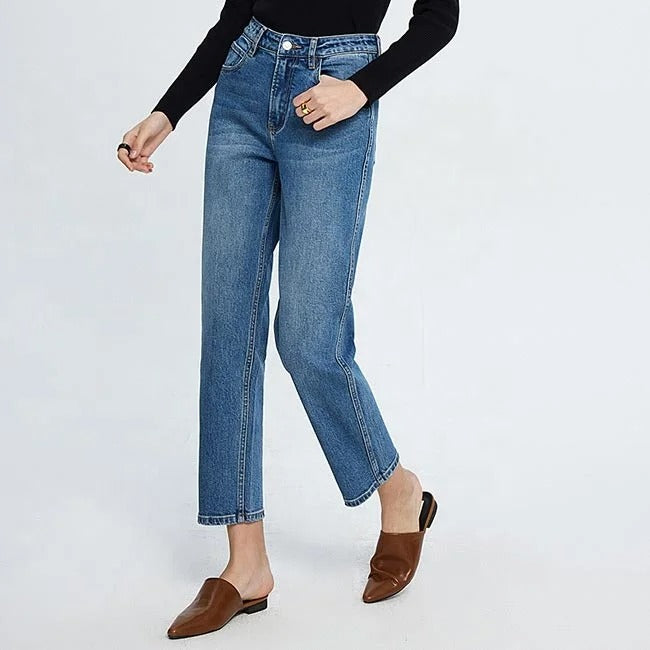 Blue high-waist straight leg cropped jeans with faded wash